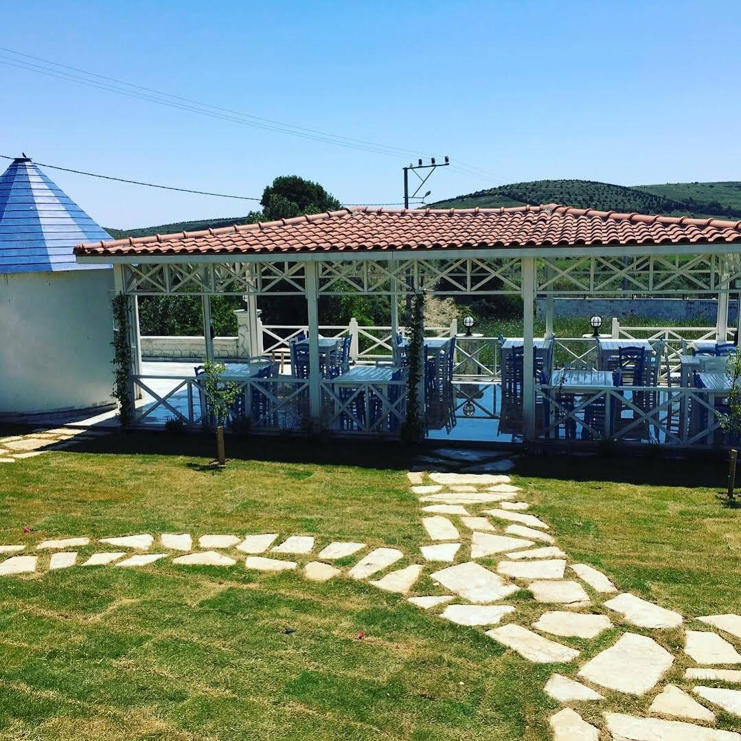 Mylos Hotel Бозджаада Екстериор снимка