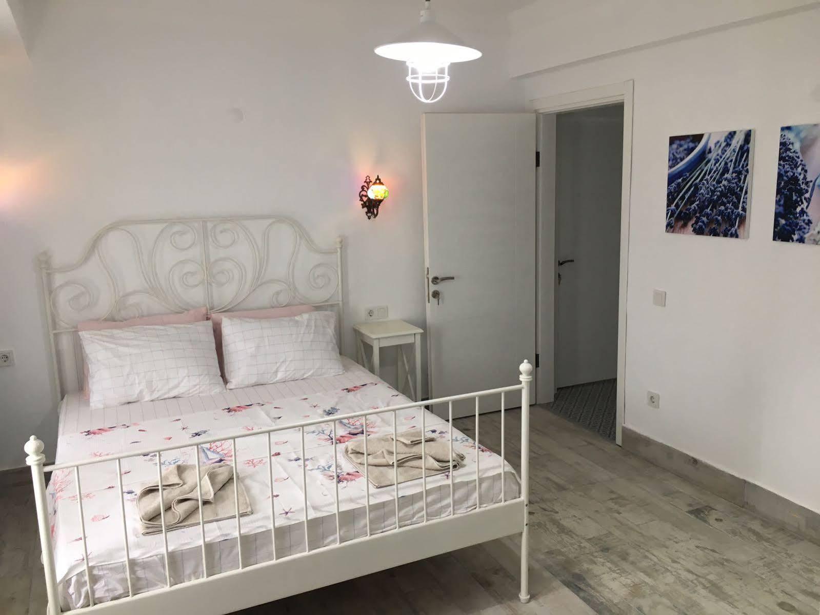 Mylos Hotel Бозджаада Екстериор снимка